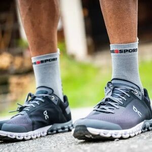 On Running Mens Cloudflow Mesh Black Sz 13 Men’s